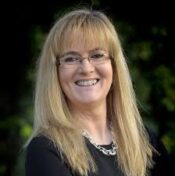 Aine Carroll (002)